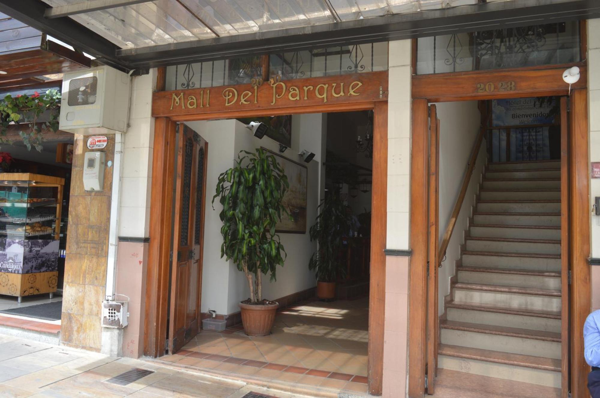 Hotel Del Parque La Ceja Luaran gambar